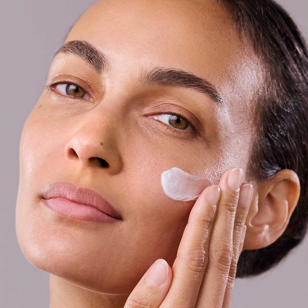 Crème Visage Rénovatrice Quotidienne