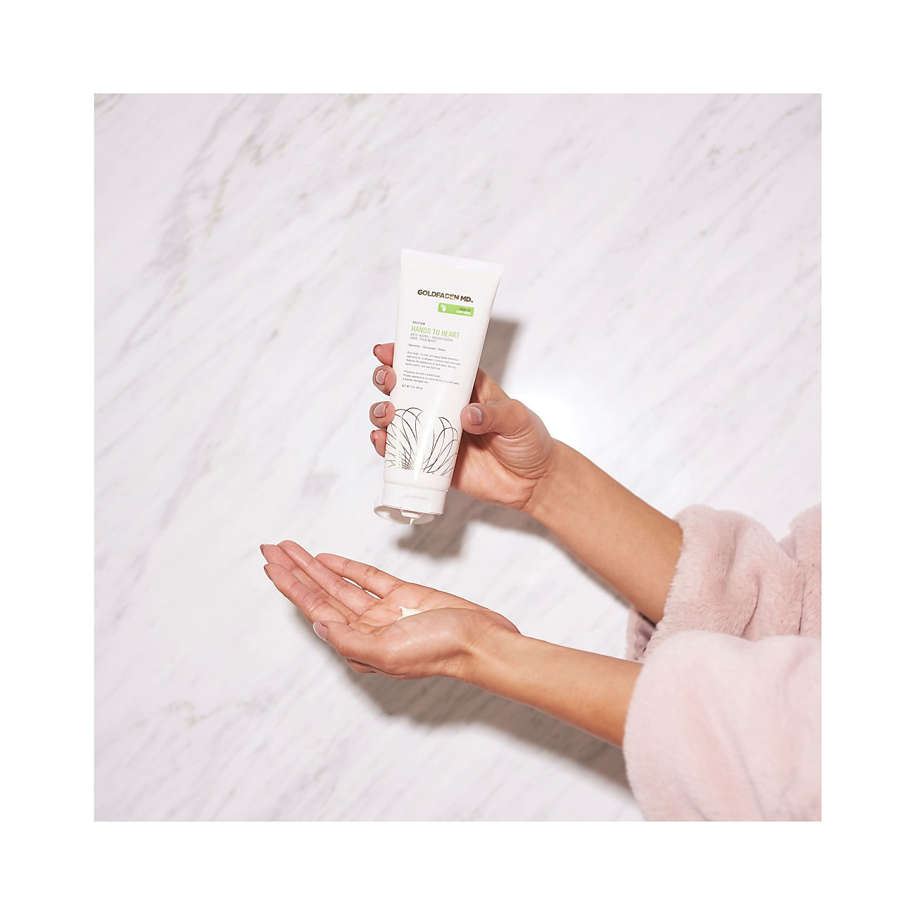 Hands To Heart - Brightening Hand Treatment