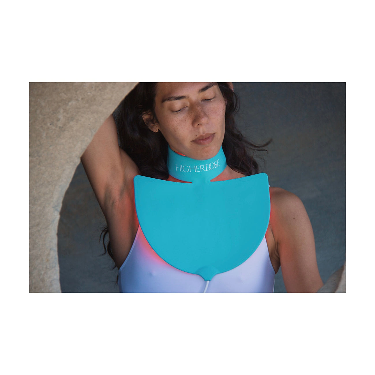 Red Light Neck Enhancer