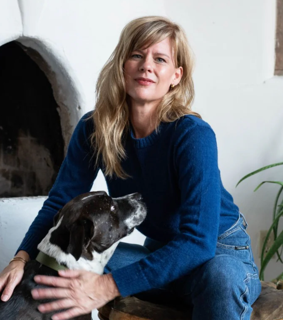 Discover the healing powers of Chinese medicine with Dr Janine Mahon and her Rejuvenating Breast Oil