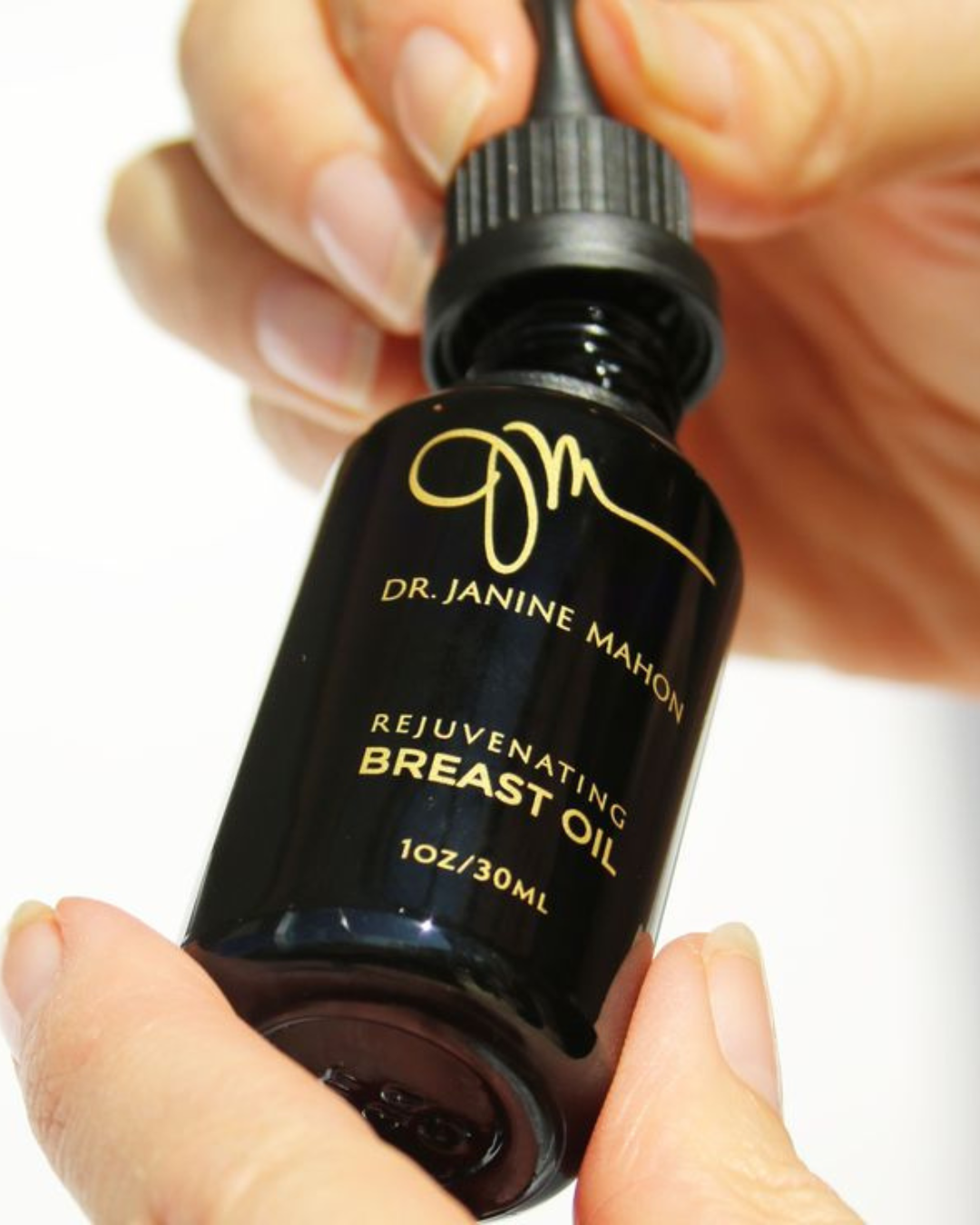 Dr Janine Mahon