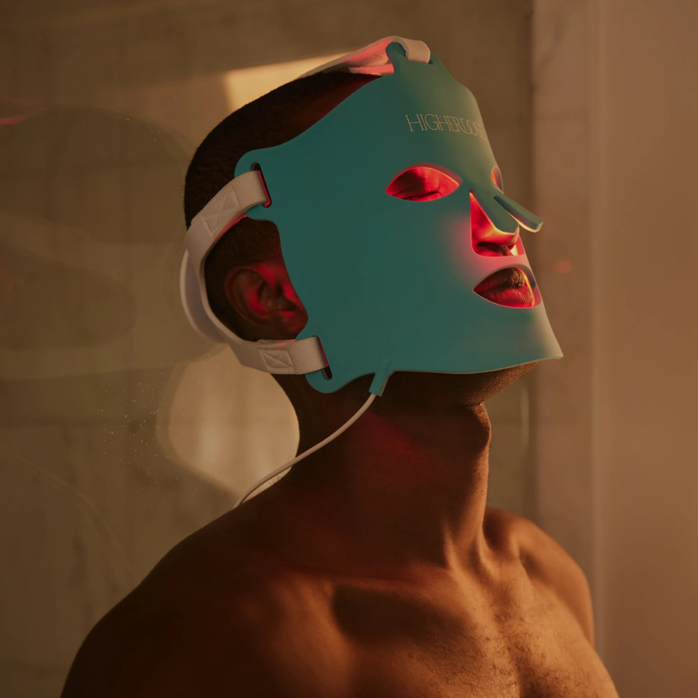 Masque facial à lumière rouge