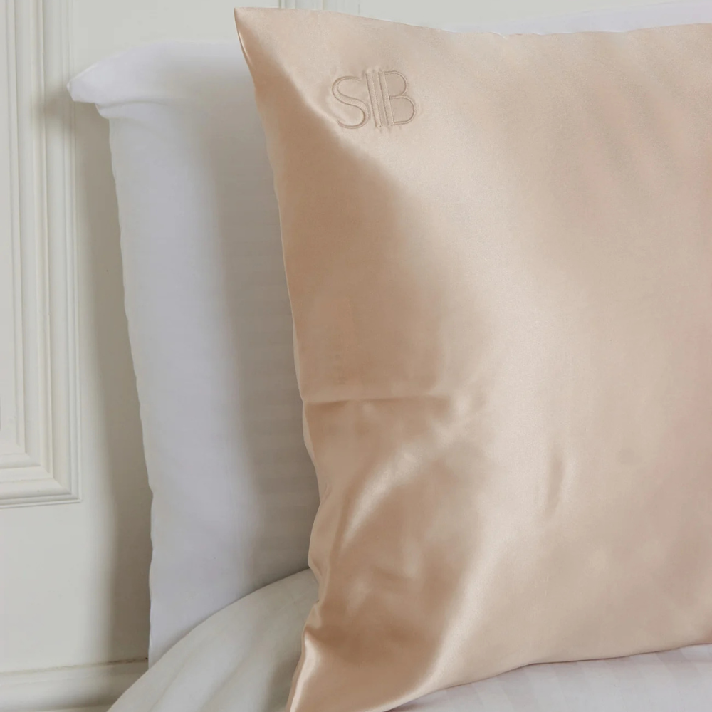 Hyaluronic Acid Infused Silk Pillowcase