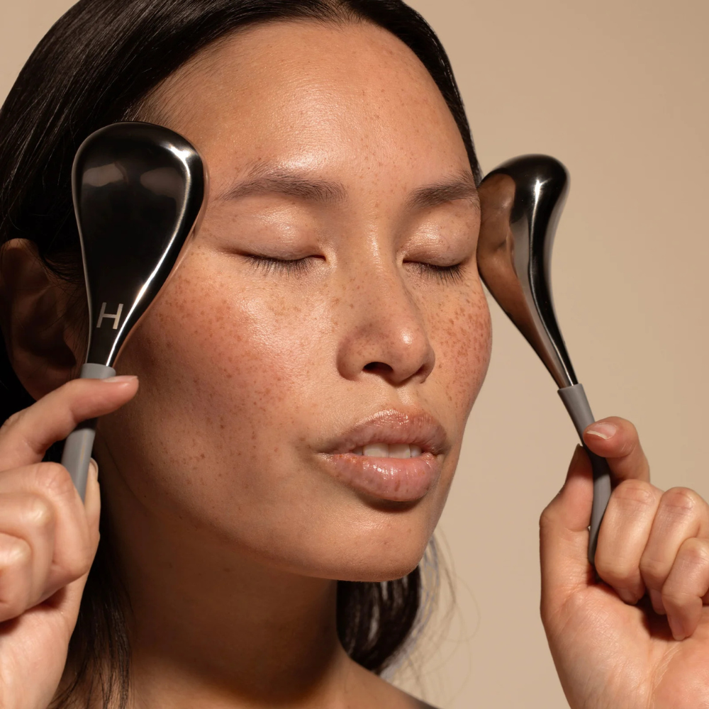 Globes de massage froid pour le visage