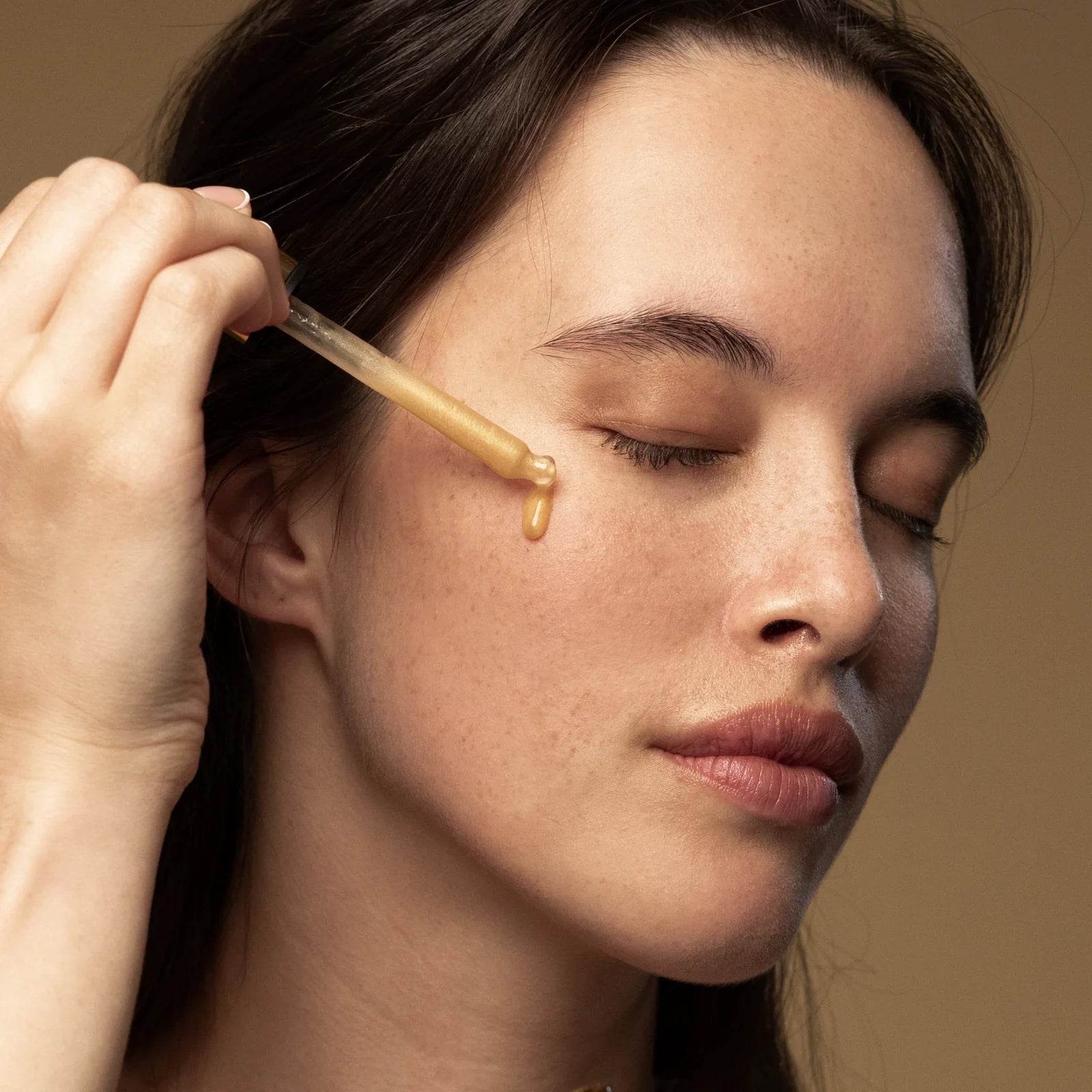 Sérum éclaircissant à la vitamine C Glow
